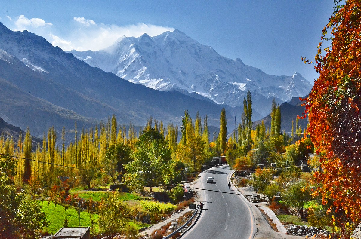 Safest Places To Explore In Pakistan For Female Travelers | Fly Pakistan